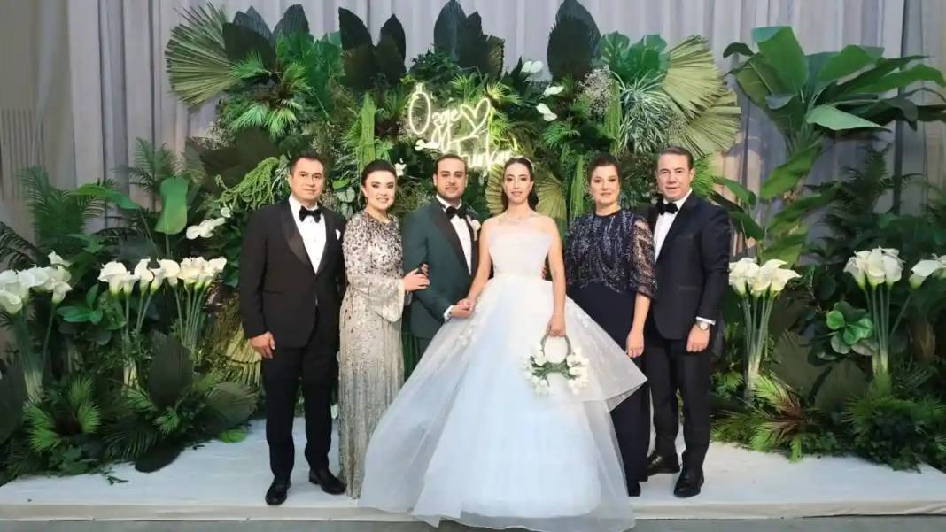 Gaziantep Böyle Düğün Görmedi: Türkmen ve Bartık Ailelerinin Görkemli Buluşması 8